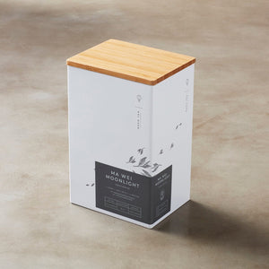 Storage Can MIYABI: White rectangular tin container with bamboo lid and minimalist design for premium tea storage
